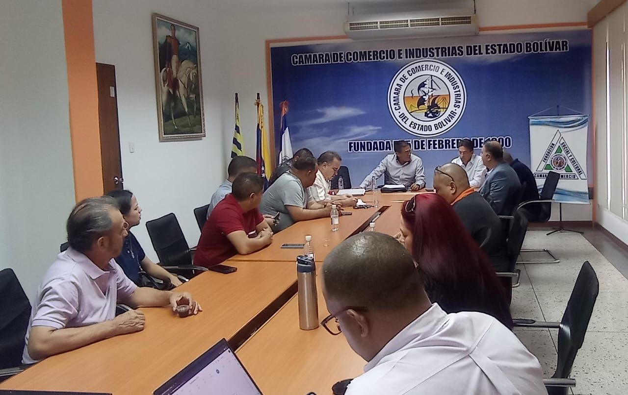 Comerciantes de Ciudad Bolívar miran con preocupación fallas en suministro eléctrico y brutal aumento del servicio