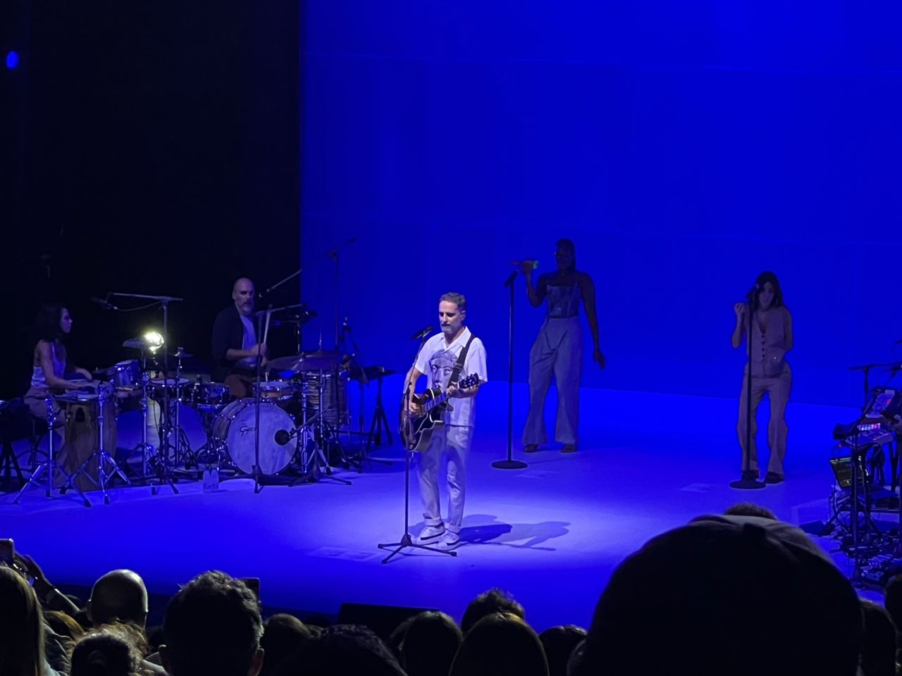 Jorge Drexler regresó a Venezuela tras 10 años de ausencia y reconfirmó el amor de su público 