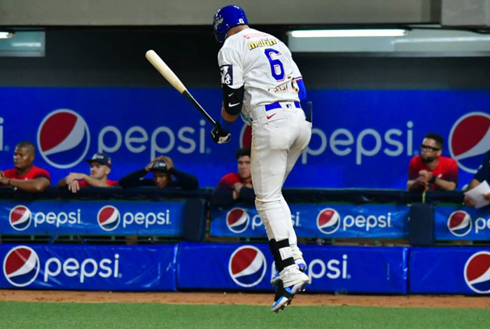 Tiburones apeló a la épica para dejar en el terreno a Tigres en Macuto