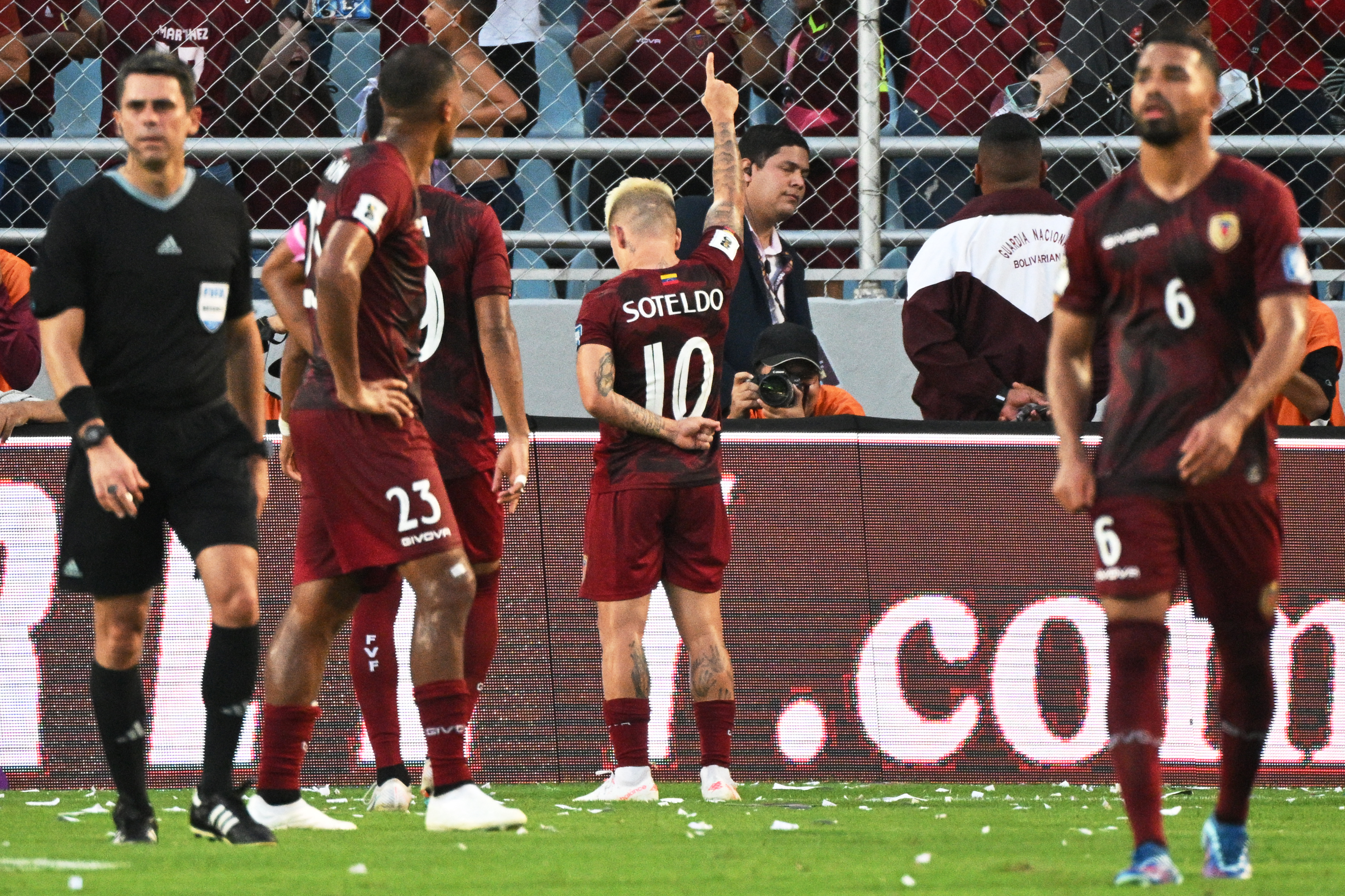 Con este GOLAZO cruzado, Yeferson Soteldo nos pagó por la inquebrantable FE que le tenemos (Video)