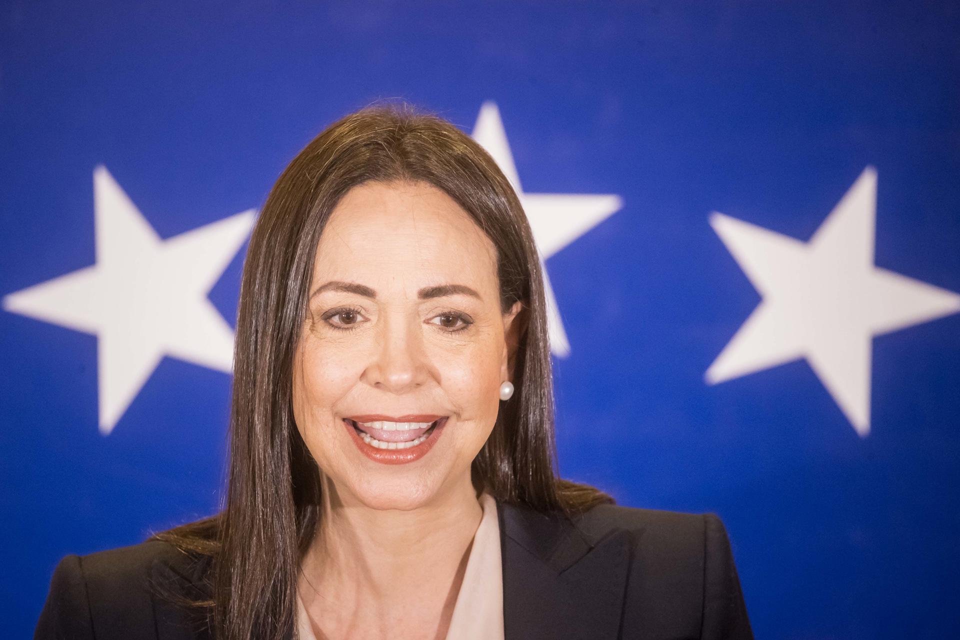 María Corina Machado felicitó al presidente de Guatemala por su toma de posesión