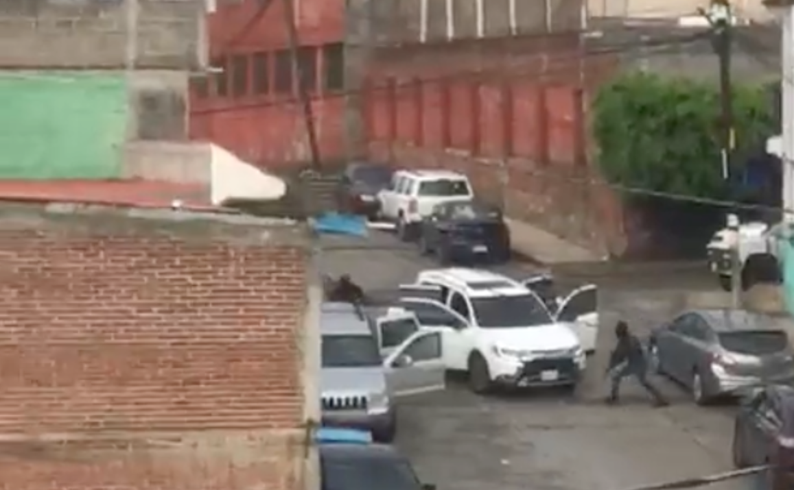 Al menos cinco muertos dejó ataque armado contra hermano de un alcalde en México (Video)