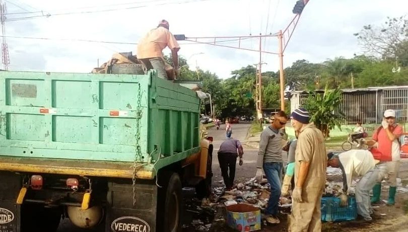 Varios sectores de Barinas convertidos en chiqueros con olores nauseabundos