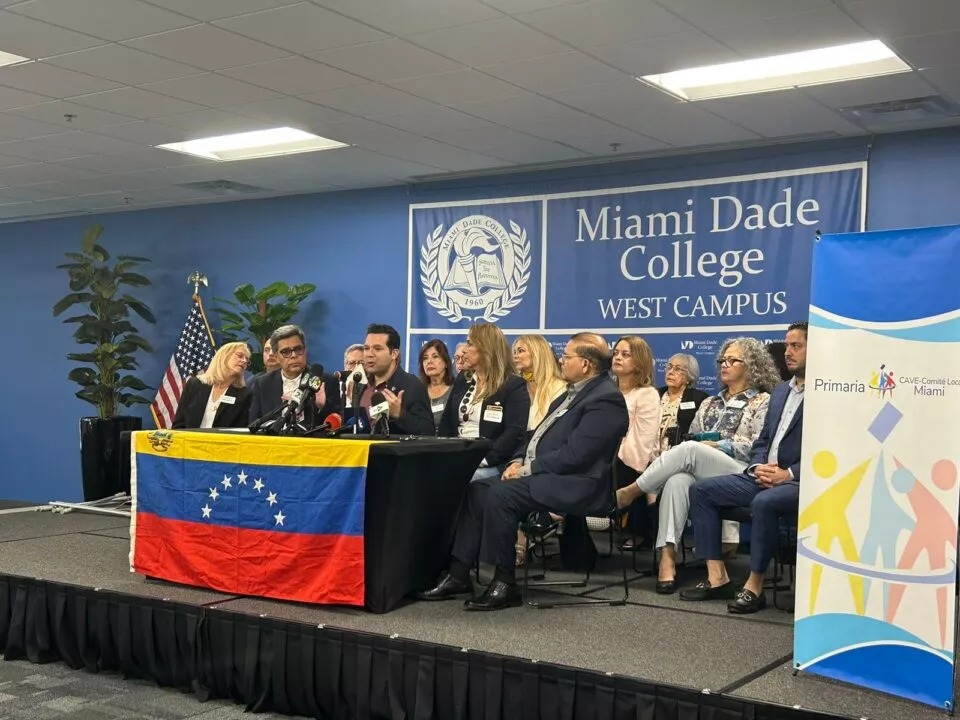 Vicealcalde de Doral llamó a los venezolanos a votar en la primaria (VIDEO)