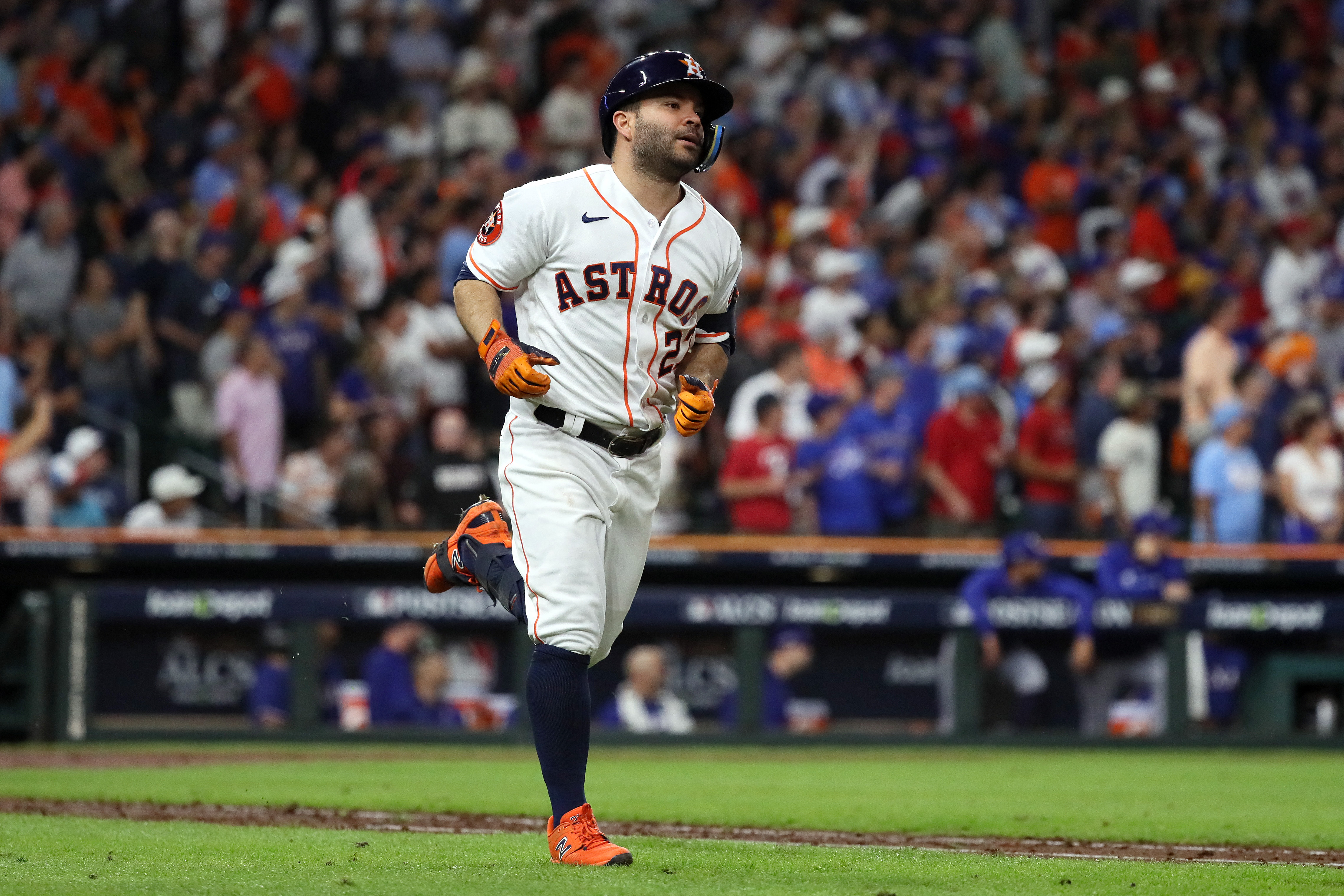 José Altuve empató a Albert Pujols en récord histórico de playoffs