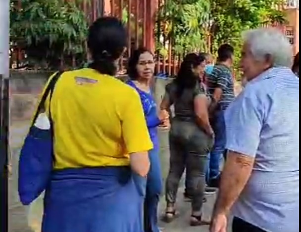 Llenos de esperanza, adultos mayores acudieron a votar masivamente en Lara