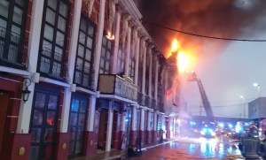 Tragedia en España: masivo incendio en una discoteca deja al menos 11 muertos (IMÁGENES)
