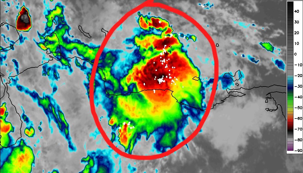 Vaguada al norte de Venezuela genera lluvias constantes