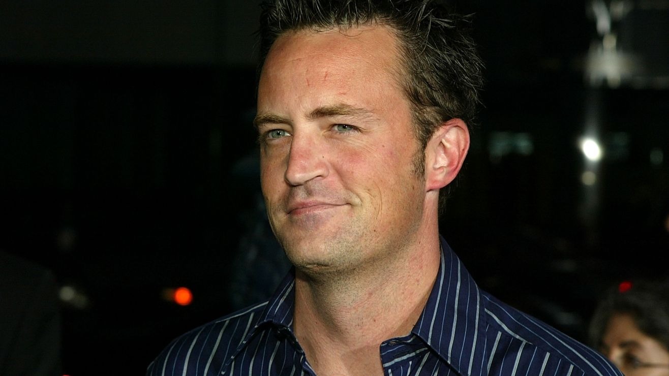 La muerte de Matthew Perry será investigada por posible robo y homicidio