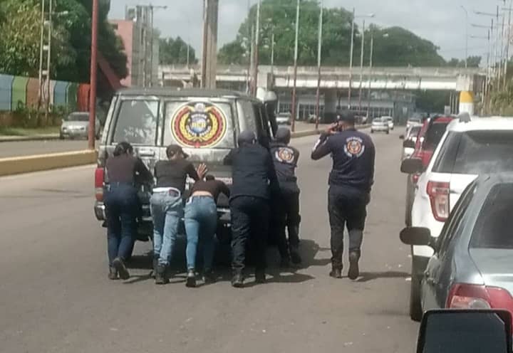 Crisis de gasolina tampoco perdonó a la PNB en Barinas