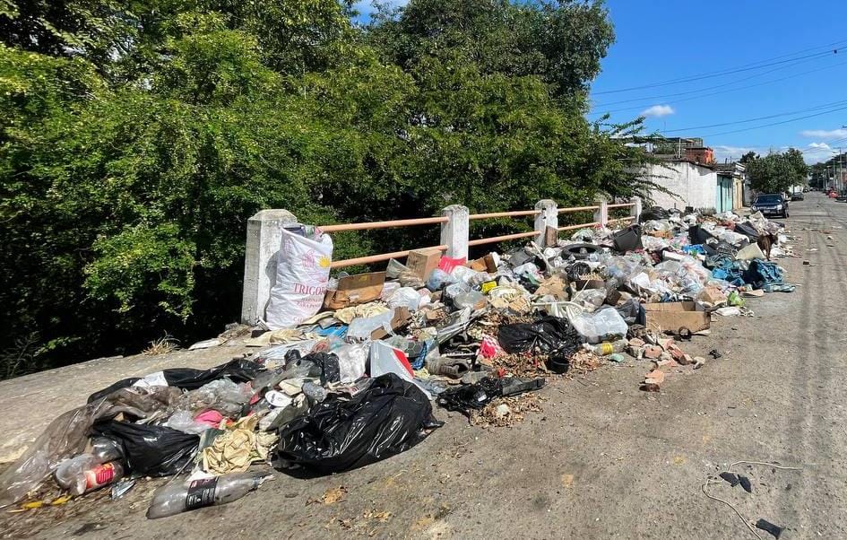 “Cada esquina” de Maracay se ha convertido en un basurero