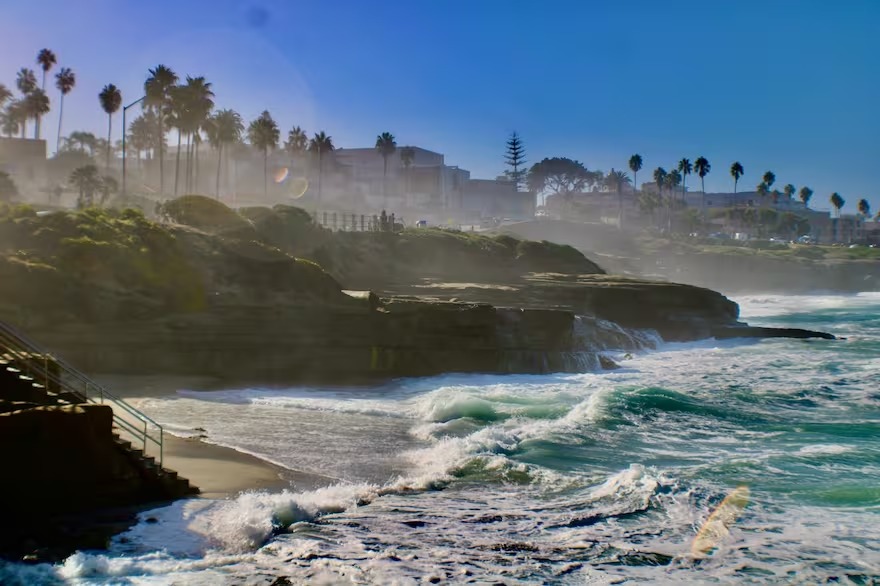 Alerta en California por pronóstico de tormentas y posibles inundaciones justo antes de Navidad