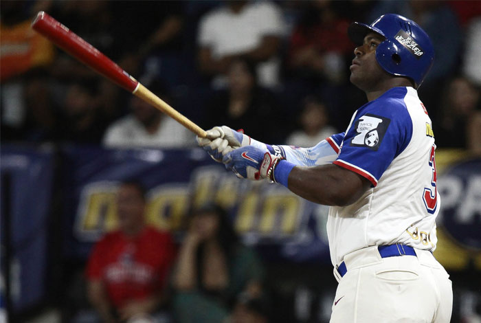 Yasiel Puig se llevó los honores del Jugador de la Semana en la Lvbp