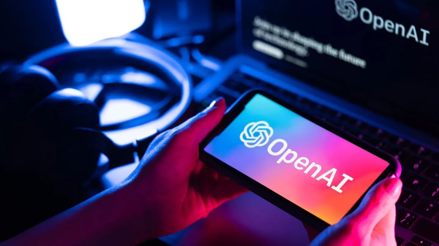 OpenAI se asoció a un grupo editorial internacional para ofrecer noticias en ChatGPT