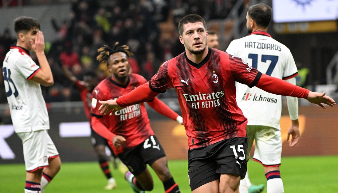 Theo Hernández y Luka Jovic marcaron el pase del Milan a los cuartos de final de la Copa de Italia