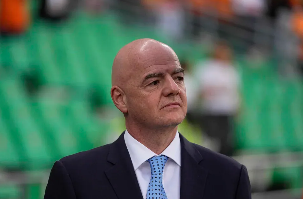 Gianni Infantino deploró actos de racismo contra Vinicius Jr. y otros futbolistas