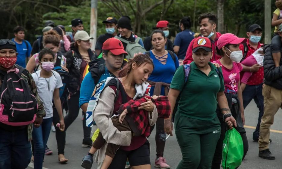 Migrantes venezolanos salieron en caravana desde Honduras hacia EEUU este #20Ene