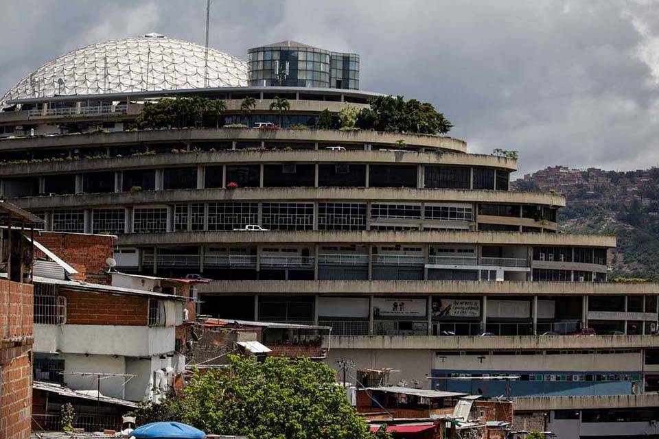 Realidad Helicoide: la cuenta en Instagram que destapa la verdadera cara del centro de torturas del chavismo