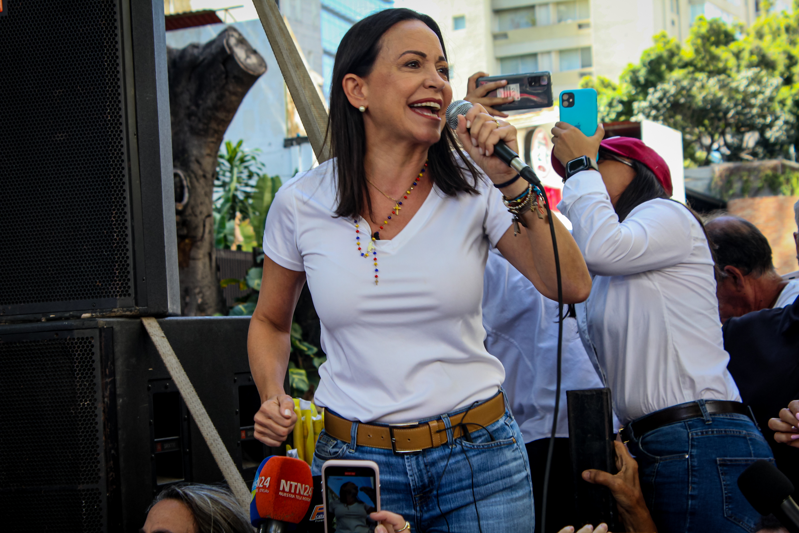 María Corina Machado denunció que cuatro miembros de su equipo llevan desaparecidos más de 24 horas (VIDEO)