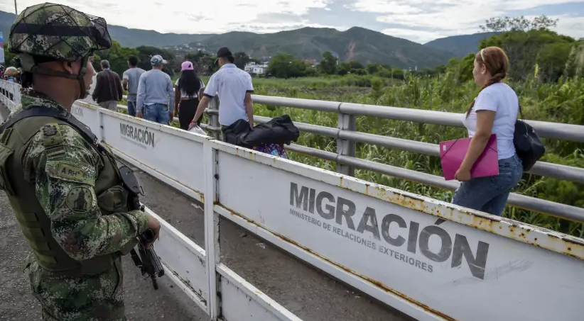 Colombia legalizará hasta 540 mil migrantes venezolanos tutores de menores de edad