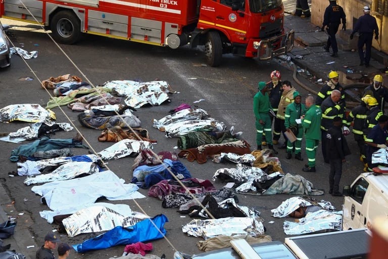 Provocó un incendio en edificio para ocultar un asesinato y terminó matando a otras 76 personas