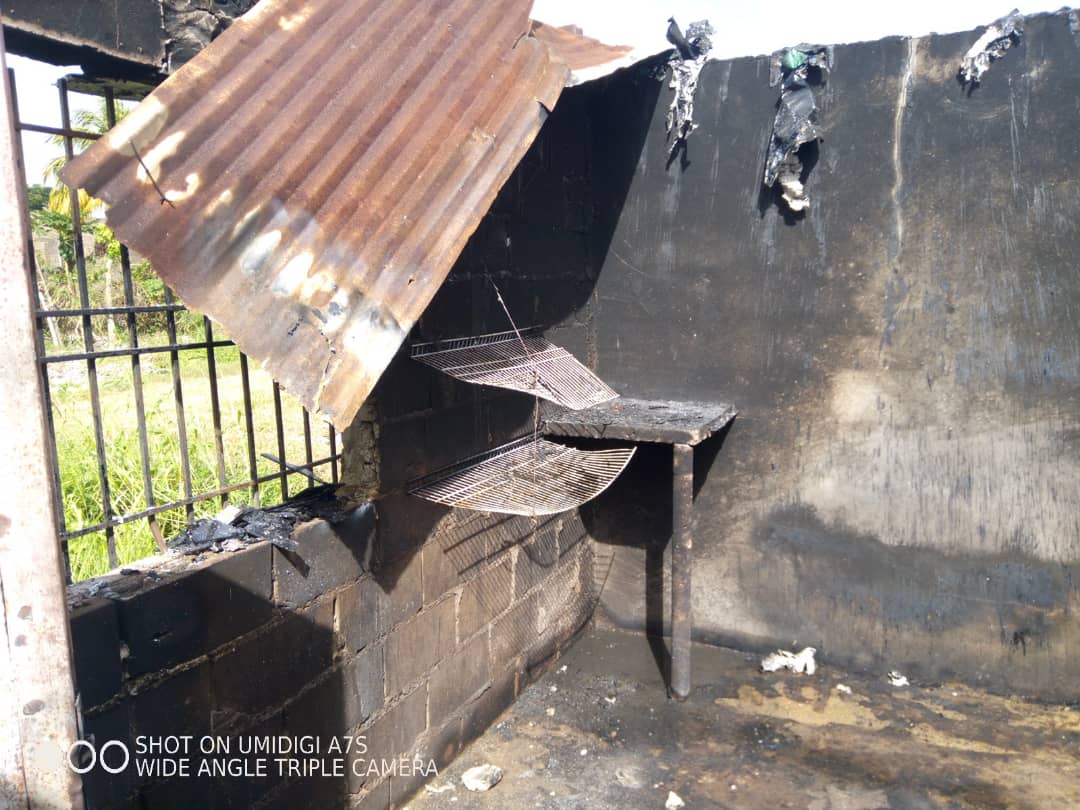 Una familia en Maturín quedó en la calle al incendiarse su vivienda