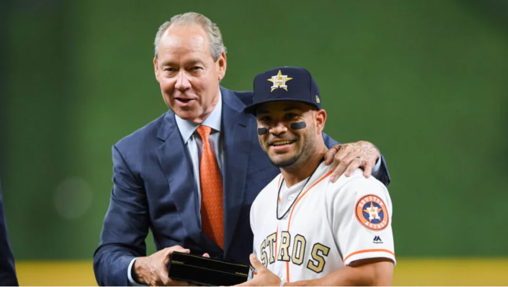 Las razones del dueño de los Astros para firmar el histórico contrato con José Altuve