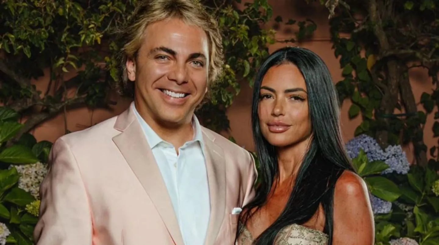 Cristian Castro se habría separado de su novia Mariela Sánchez a semanas de haberla presentado