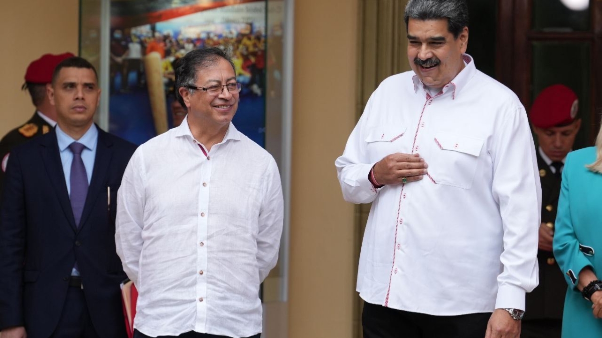 Petro aplaudió que Maduro aceptara reanudar negociación con EEUU en Catar