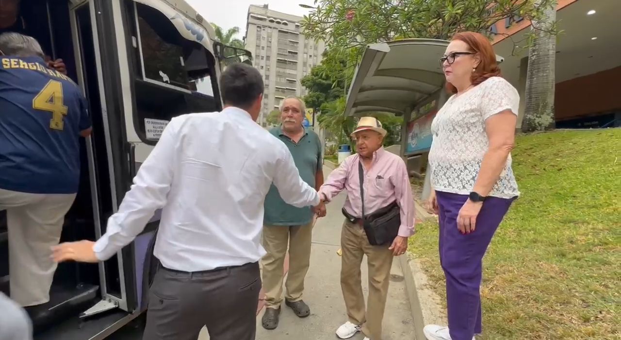 Concejales de Baruta movilizan a venezolanos para inscribirse en el Registro Electoral