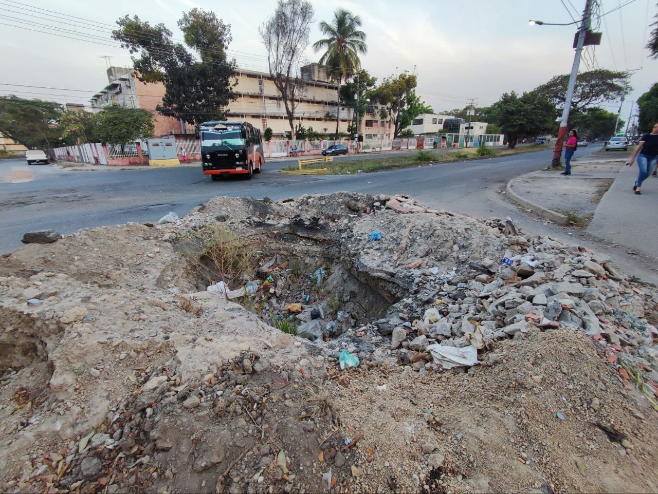 En el sector 8 de Caña de Azúcar están “secos” esperando el agua que les prometieron