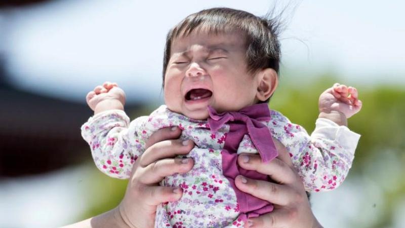 Se acabó el misterio: la ciencia reveló lo que significan los balbuceos en un bebé