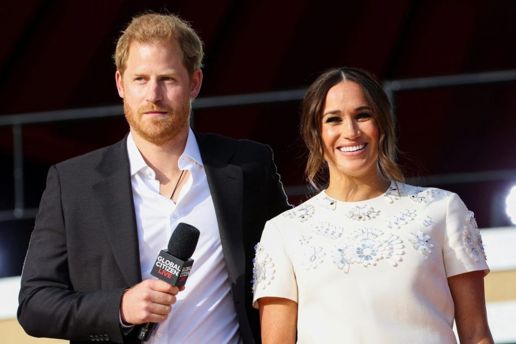 El príncipe Harry y Meghan Markle lanzan un proyecto contra el acoso escolar