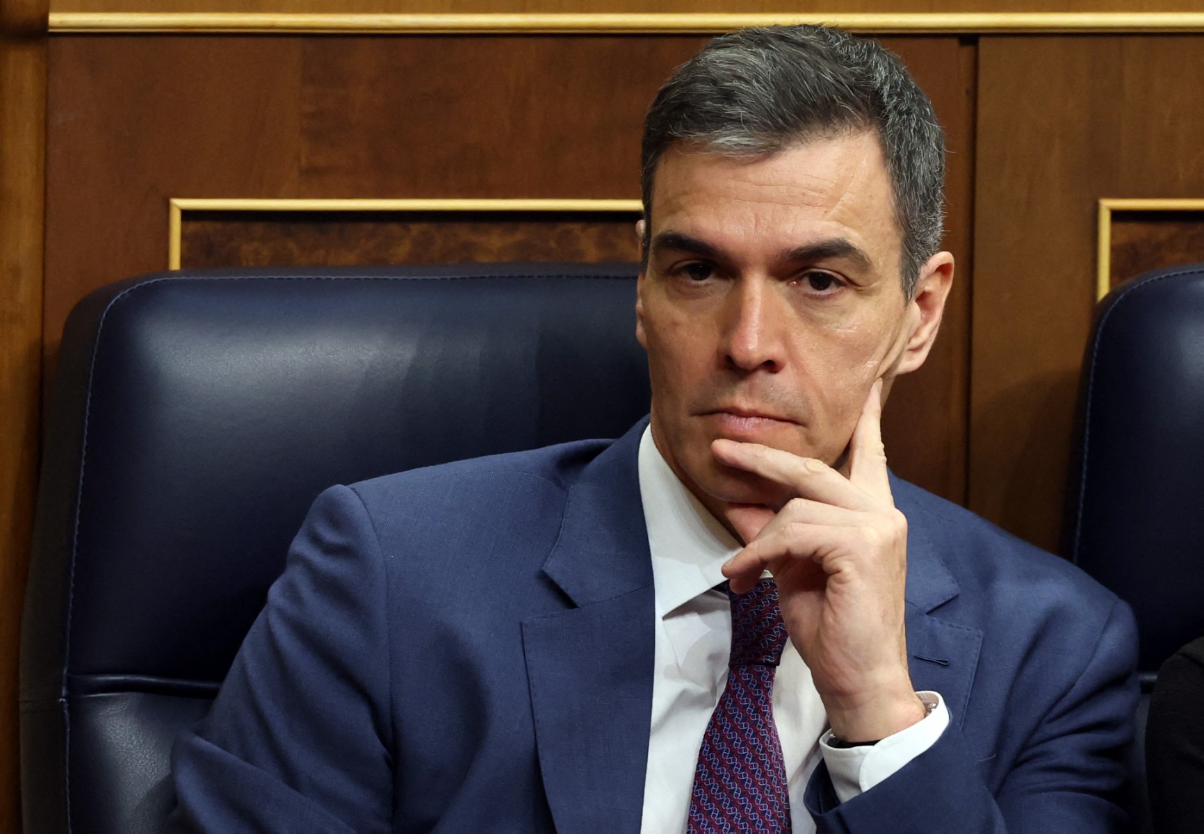 Pedro Sánchez atacó a Milei por eliminar el ministerio de la mujer en Argentina