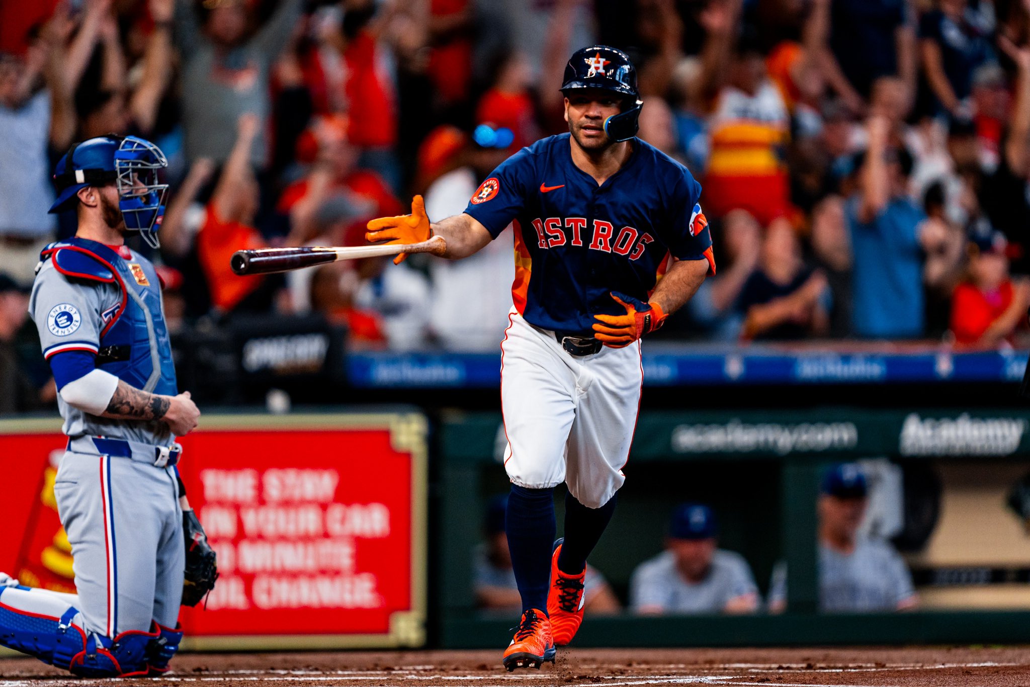 Astros se llevaron la serie ante Rangers con dos TABLAZOS de José Altuve (Videos)