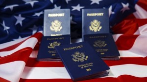 ¿Cuáles nacionalidades obtienen rápido la ciudadanía estadounidense?