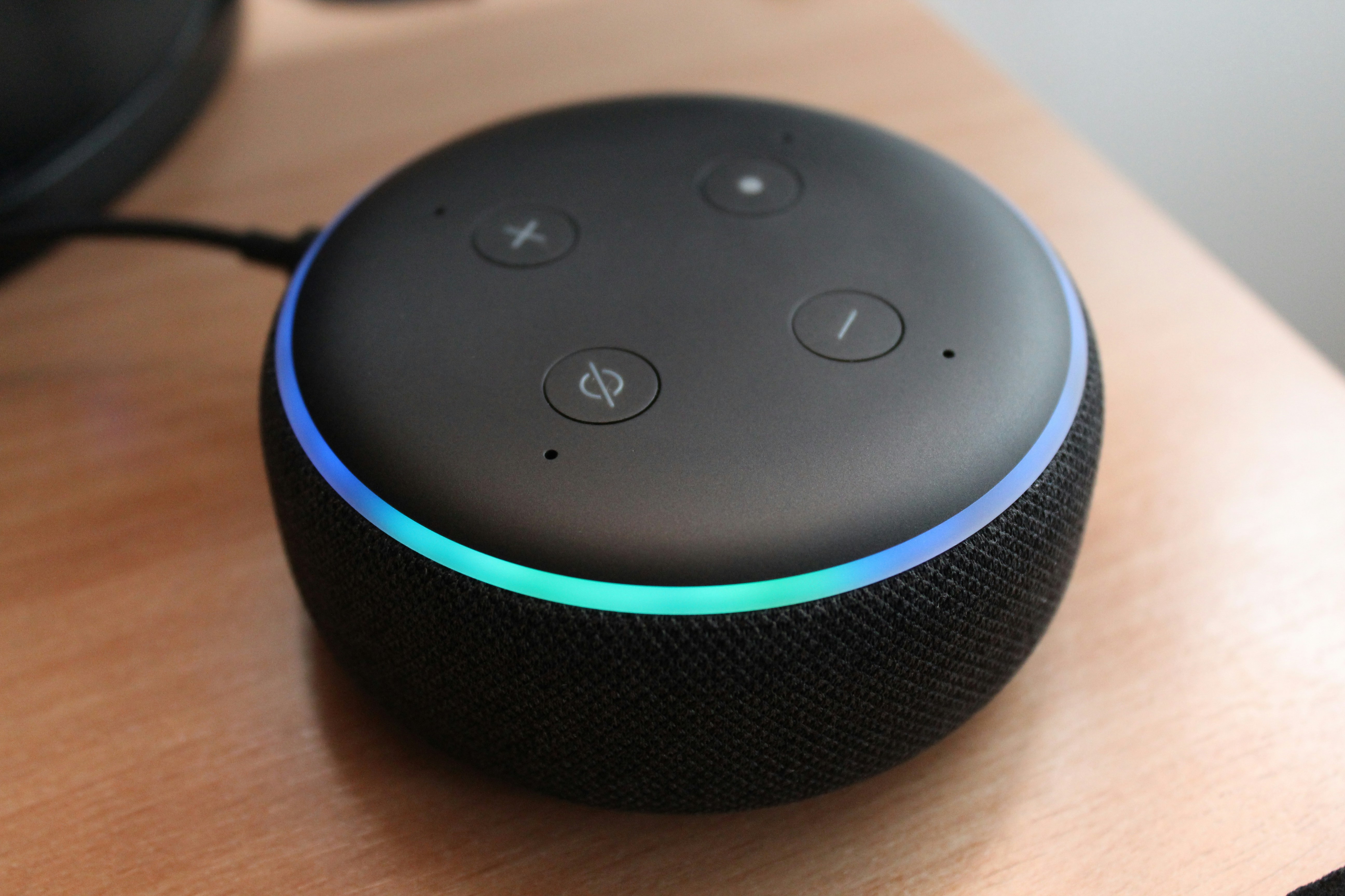 Cómo revisar el historial de grabaciones de voz captadas por Alexa