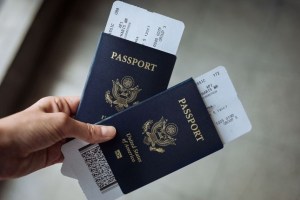 ¿Qué es el sello I-551 en EEUU y por qué es importante tenerlo en el pasaporte?