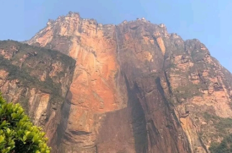 ¿Se secó el Salto Ángel? La verdad detrás de una FOTO viral