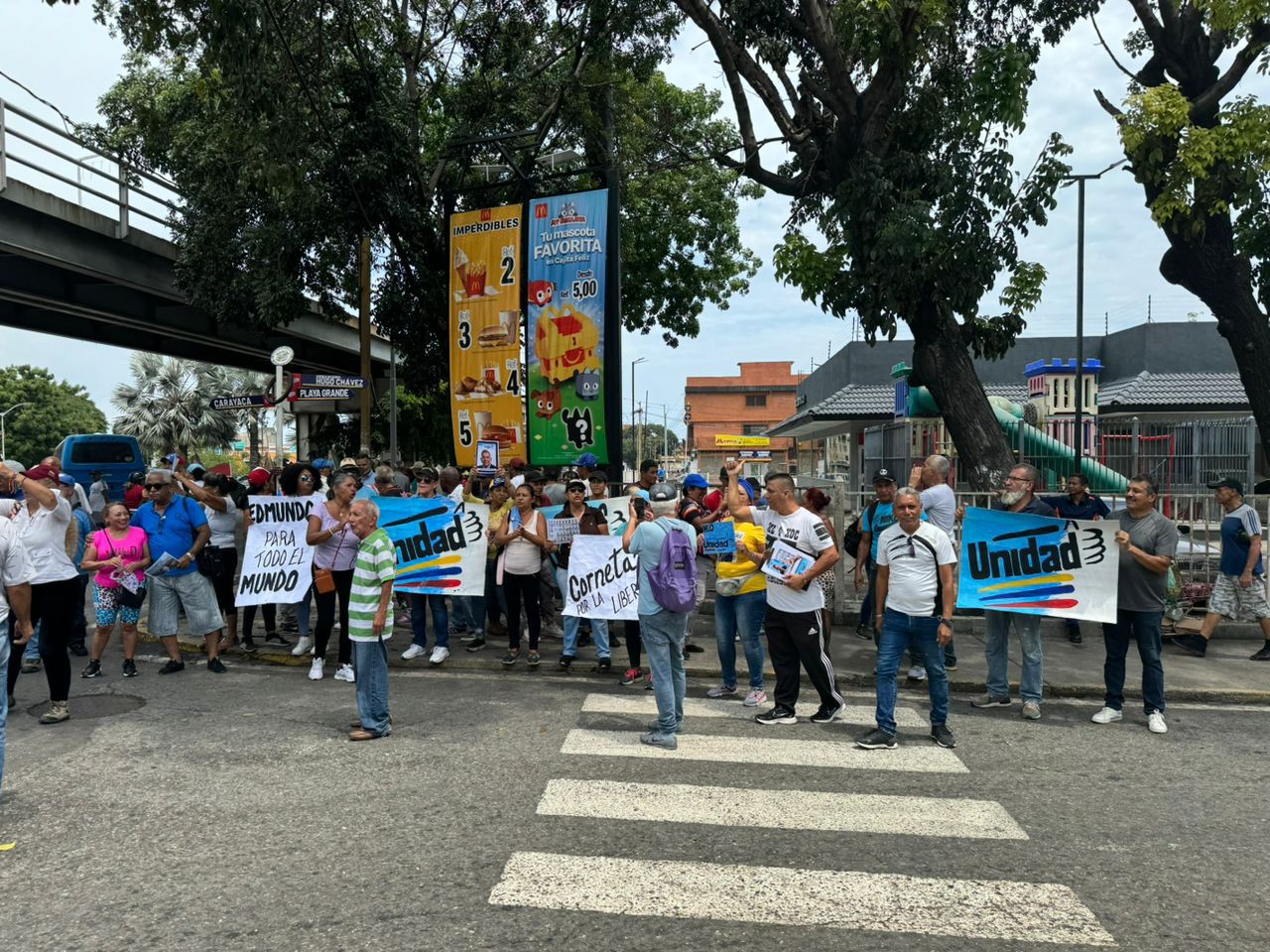 La tarjeta de la Unidad se hizo visible en La Guaira este #23May