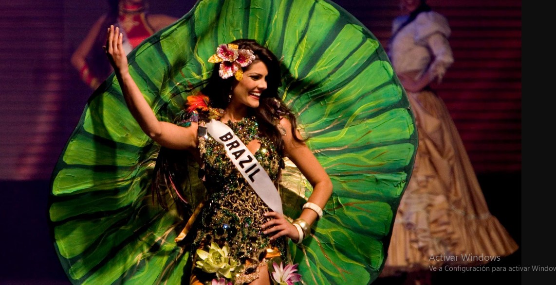 La ex Miss Brasil, Natália Anderle, reapareció tras ser dada por desaparecida en inundaciones