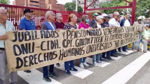 Mujer con cáncer muere esperando ayuda de la CVG: la denuncia de los jubilados en Bolívar