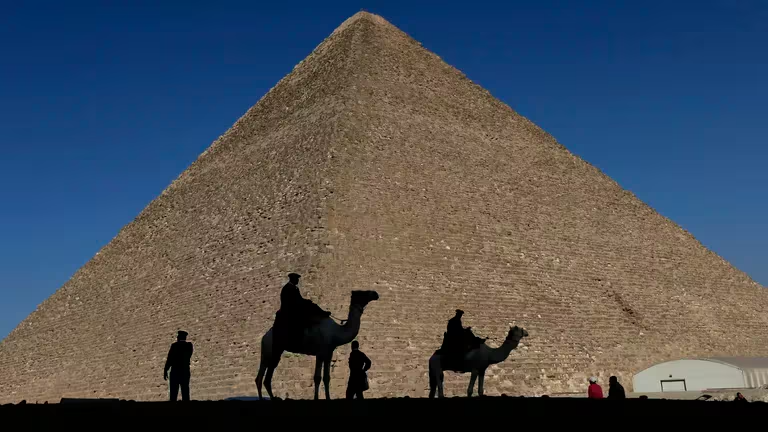Descubrimiento de un tramo antiguo del Nilo podría ayudar a resolver el enigma más grande de las pirámides de Egipto