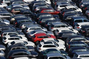 Se requieren 700 mil vehículos nuevos para iniciar renovación del parque automotor en Venezuela