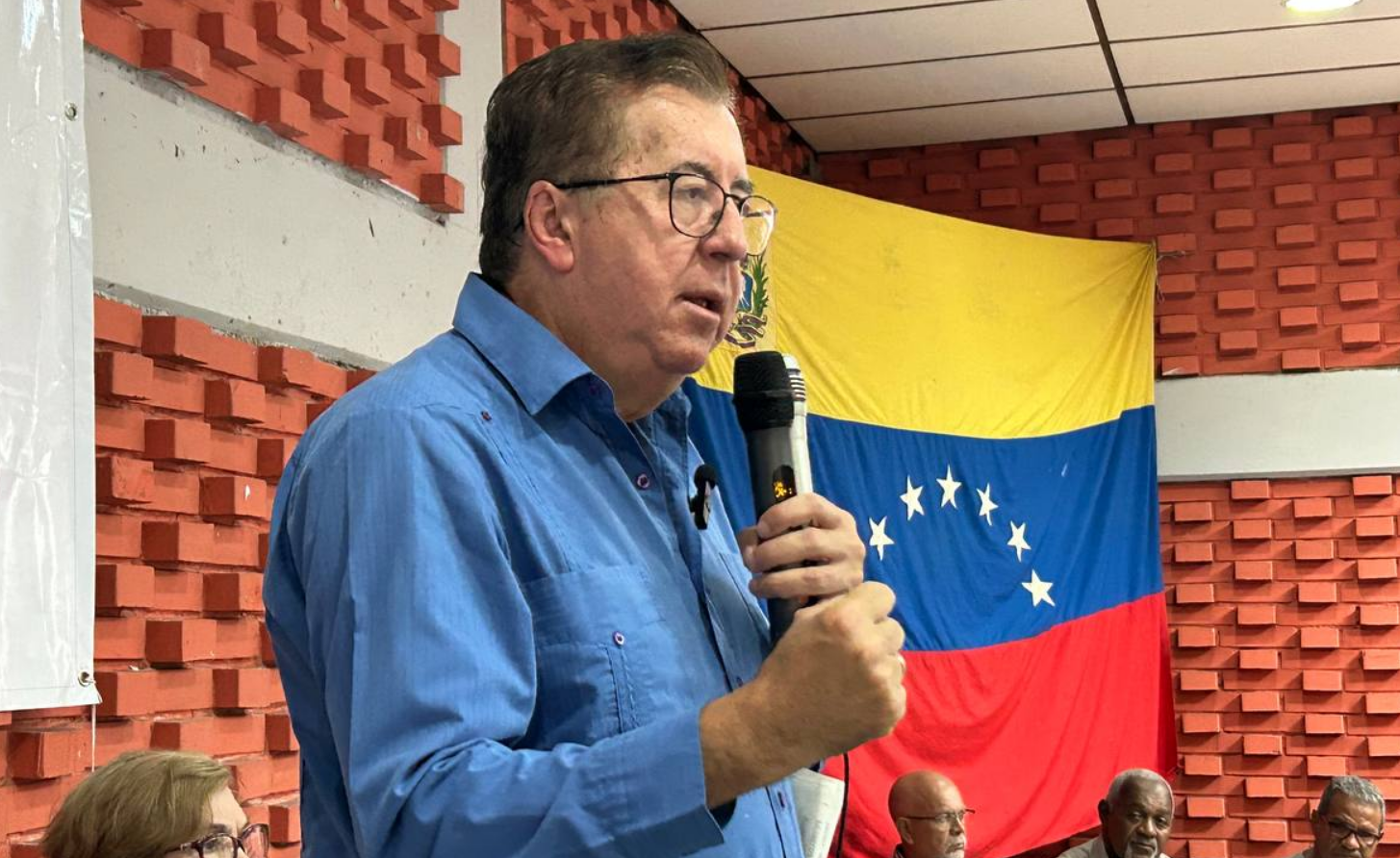 César Pérez Vivas pidió al CNE detener los “delitos electorales” de Maduro