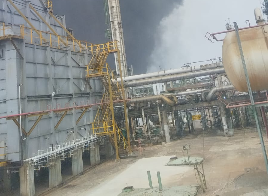 Explosión provocó fuerte incendio en una planta de Pemex en Chiapas (video)