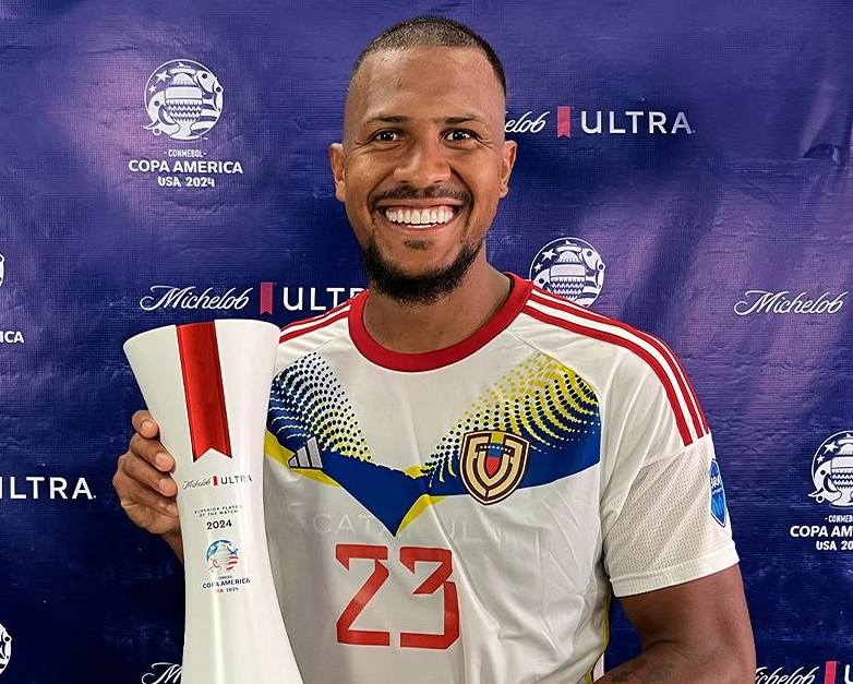 Salomón Rondón elegido MVP del debut Vinotinto en Copa América