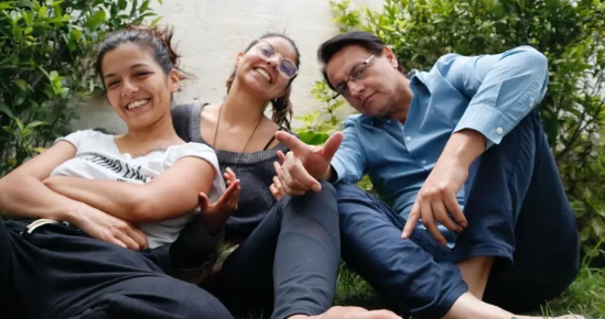 Juicio por crimen de Villavicencio en Ecuador: una de sus hijas recibió mensaje intimidante de un acusado
