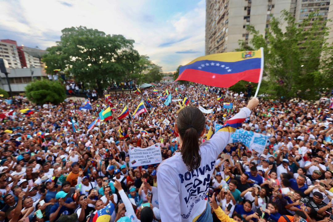 María Corina en acción: Los videos de su impactante llegada a San Félix