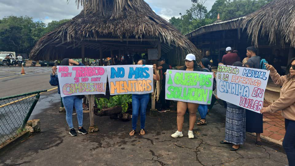 Comunidad indígena Kanaimö levantó protesta y reabren el aeropuerto de Canaima